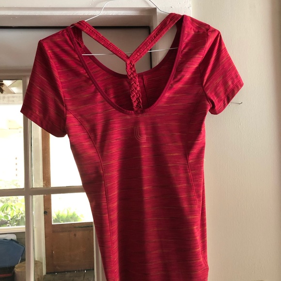 Top - Picture 2 of 3